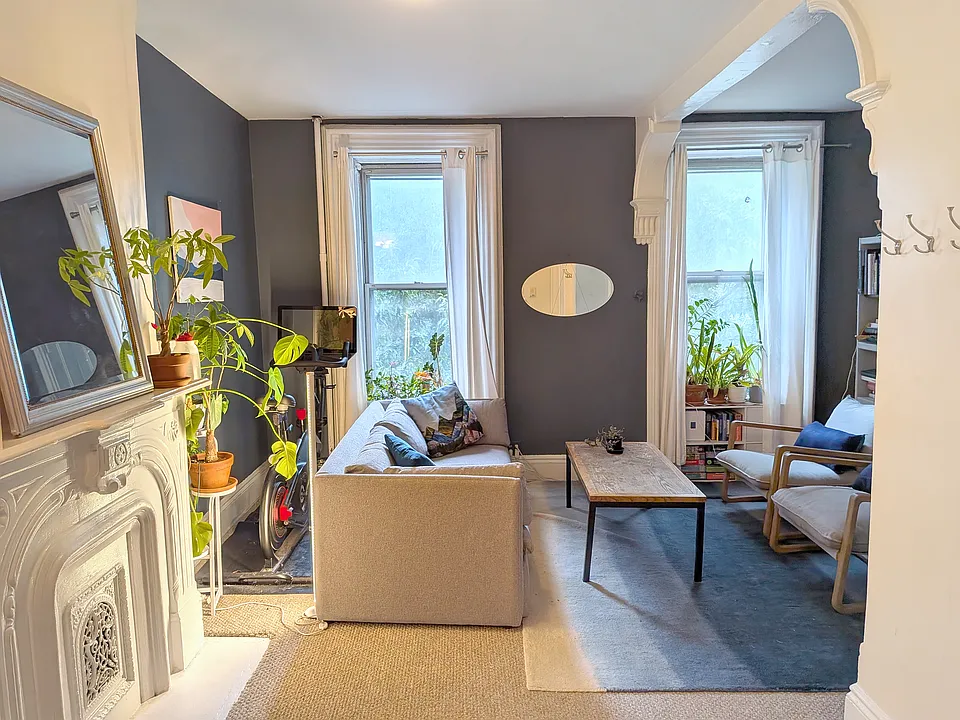 112 Brooklyn Ave #2