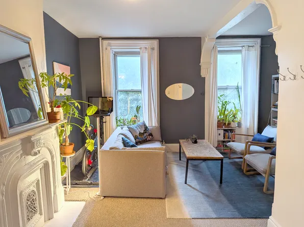 112 Brooklyn Avenue image 1 of 15