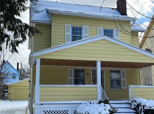 937 Nela View Rd, Cleveland, OH 44112