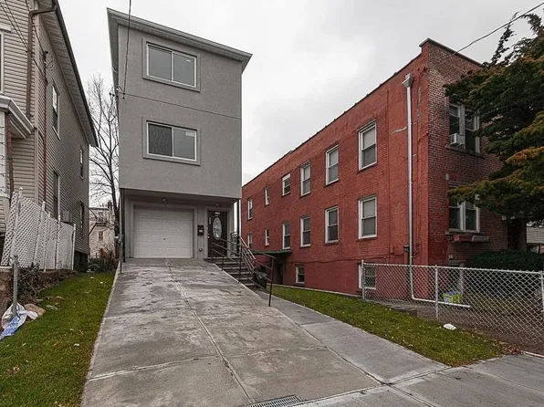 753 E 222nd Street, Bronx, NY 10467