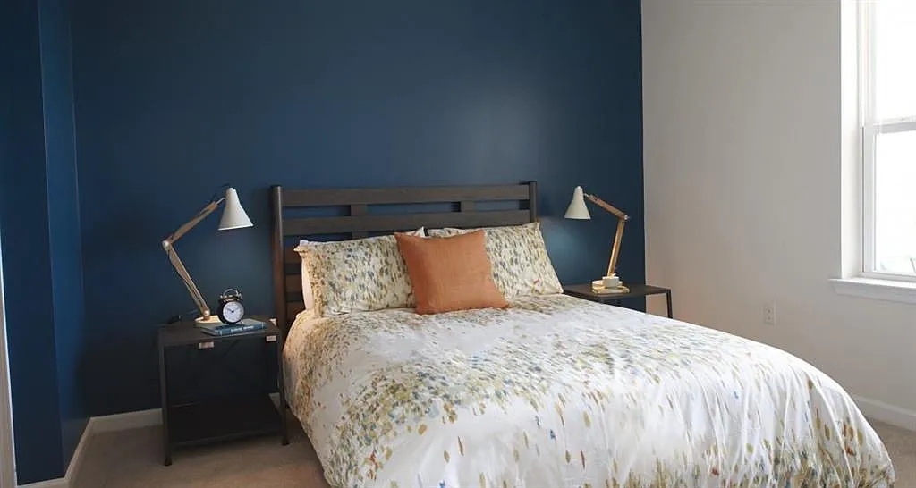 1 bed, 1.0 bath, 873 sqft, $2,100 — Photo 4