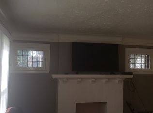 682 Neff Rd #U, Grosse Pointe, MI 48230