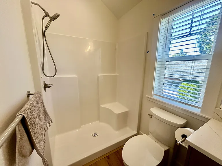 326 Boblett St — Photo 18
