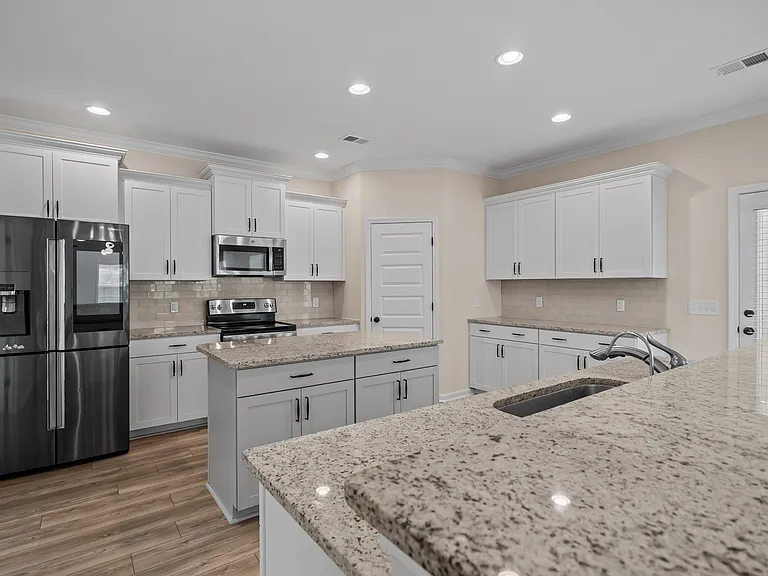 4809 Castleoak Dr — Photo 9