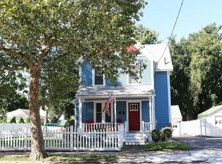 142 Dwight Rd, Springfield, MA 01108