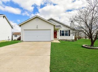 1002 Providence Pointe Dr, Wentzville, MO 63385