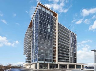 9618 Yonge St #201, Richmond Hill, ON L4C 0X5