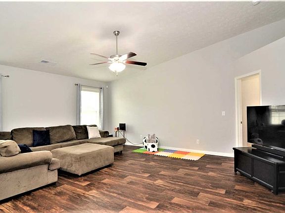 4th image of 5300 Cameo Dr