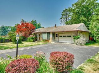 530 Lake Rd, Webster, NY 14580