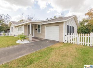 2610 Cardinal St, Victoria, TX 77901