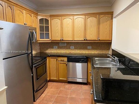 5th image of 1455 N Treasure Dr APT 4N