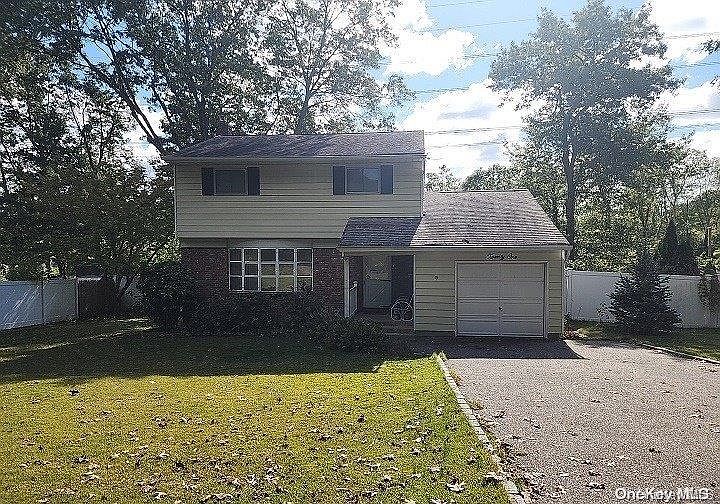 1st image of 21 Wren Drive