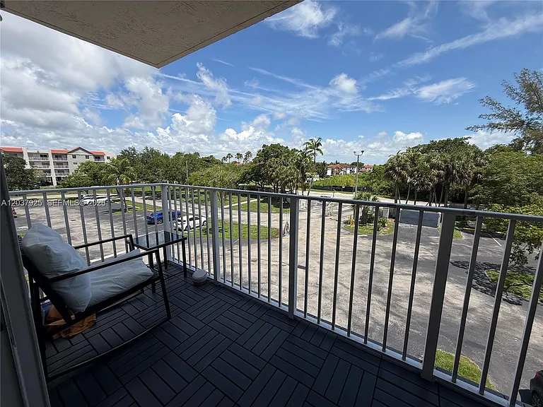 8200 SW 210th St #201 — Photo 14