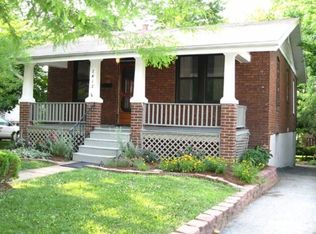 7417 Richmond Pl, Saint Louis, MO 63143