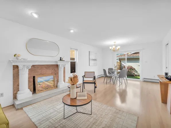 8377 Shaughnessy St, Vancouver, BC V6P 3Y1