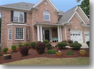 2042 Shenley Park Ln, Duluth, GA 30097