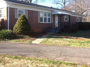 3531 16th St NE, Hickory, NC 28601