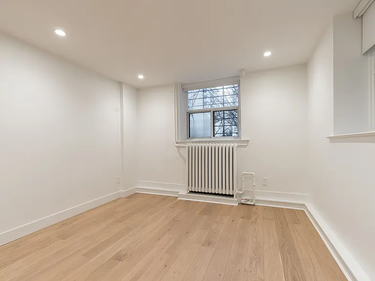 54 Maitland St — Photo 5