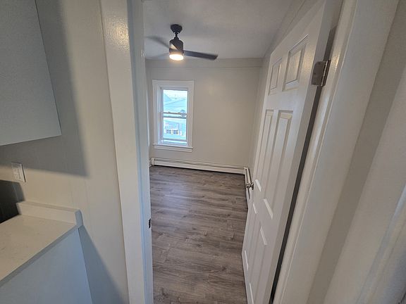 5th image of 51 Cato Ave #2