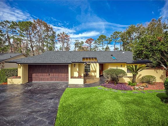 2nd image of 376 Cypress Landing Dr