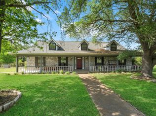 141 Robinson Rd, Huntsville, TX 77320