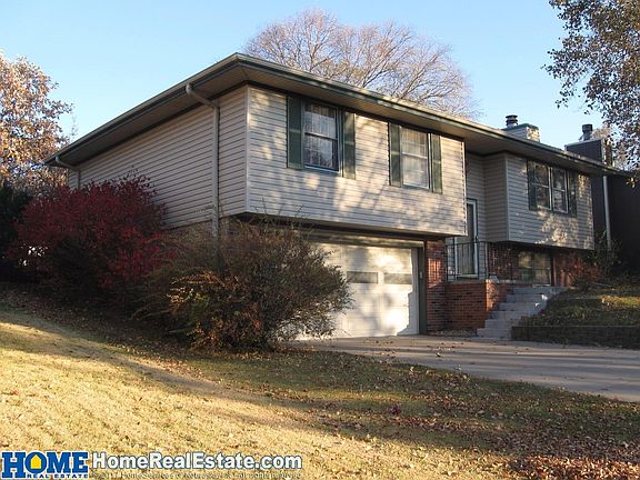 2nd image of 6040 Queens Dr