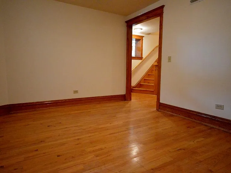 3920 N Janssen Ave #G — Photo 11