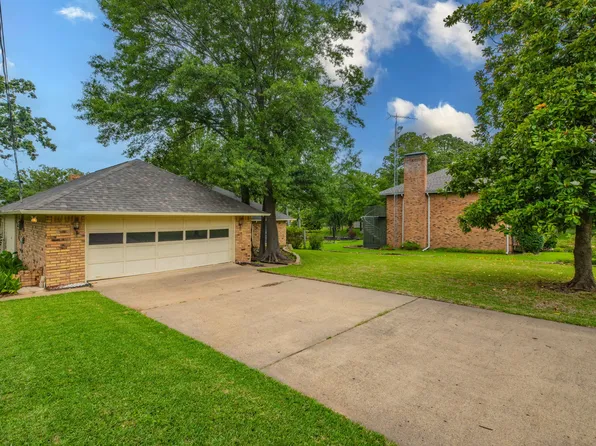 27 Sundown Trl, Malakoff, TX 75148