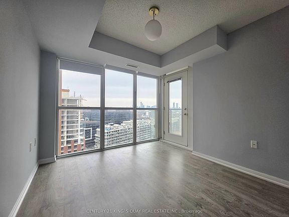 5th image of 125 Western Battery Rd #1816