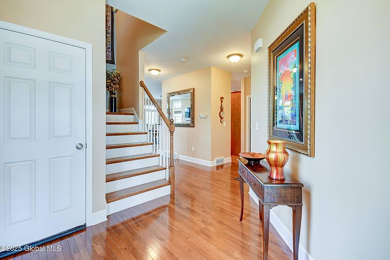 2nd image of 84 Andriana Lane