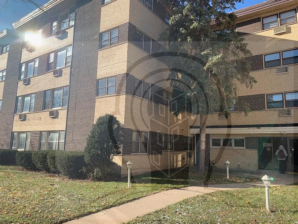 Skokie Blvd — Photo 2
