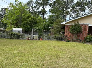 550 Soloman St, Swainsboro, GA 30401