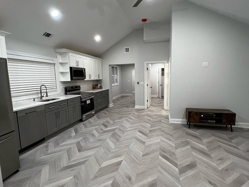 136 Main St Whitehouse Station NJ Zillow