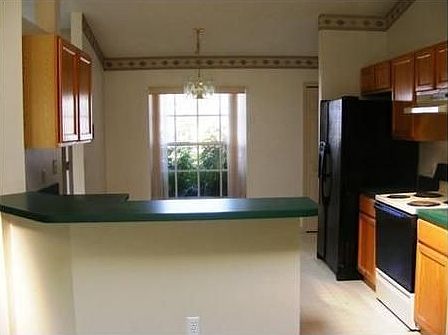 5th image of 2242 SW Gray Beal Ave