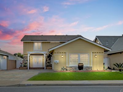 5202 Del Sol Cir, La Palma, CA, 90623