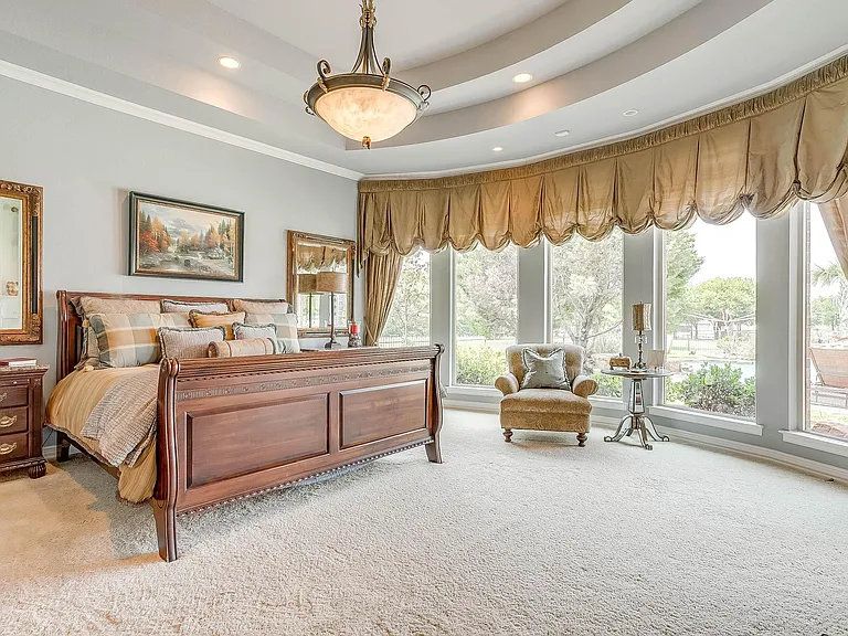 9514 Park Dr — Photo 4