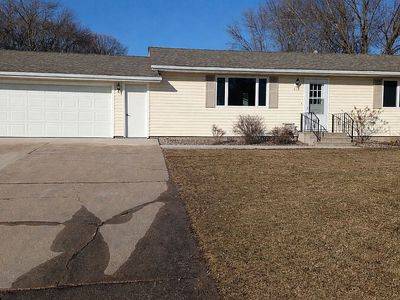 410 23rd St NW, Owatonna, MN, 55060