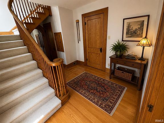 4th image of 226 N Seminole Cir