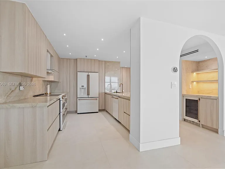 9511 Collins Ave #403 — Photo 8