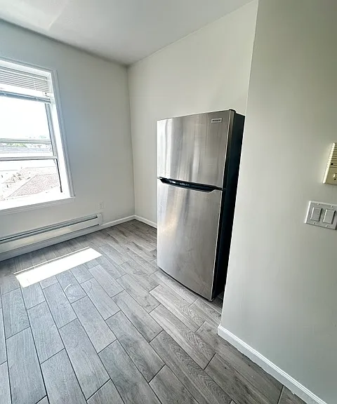 404 Stegman Pkwy #D-3 — Photo 3