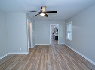 1517 Walnut St, Grand Prairie, TX 75050