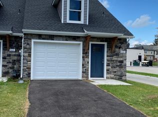 662 E Walnut St #666, Hanover, PA 17331