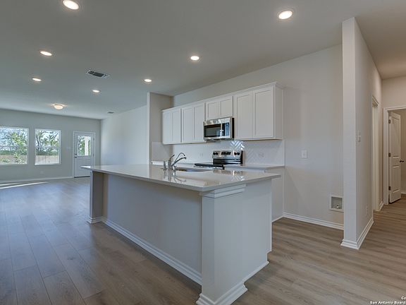 5th image of 7634 Birch Hollow