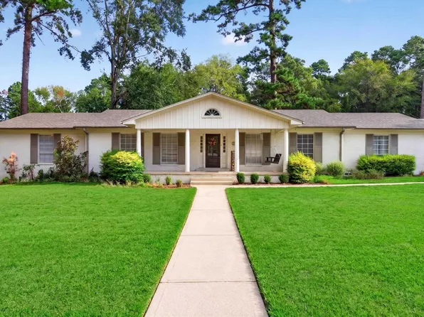 1105 E Main St, Henderson, TX 75652