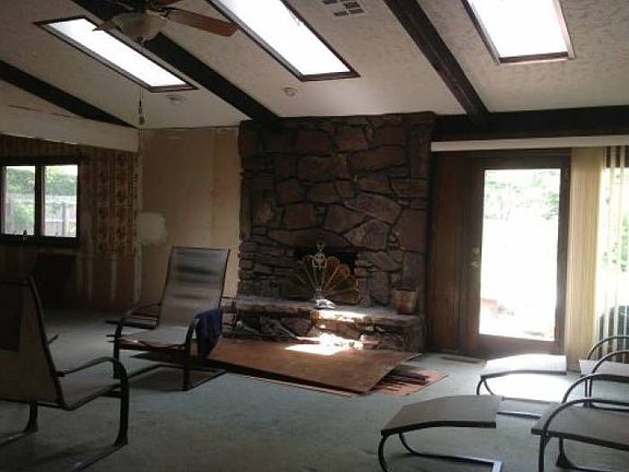 Living Room & fire place