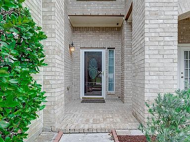 7402 Heron Lakes Dr Houston Tx Zillow