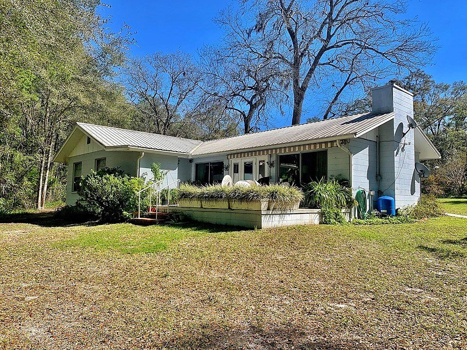 7810 Lake Ave, Fanning Springs, FL 32693 Zillow