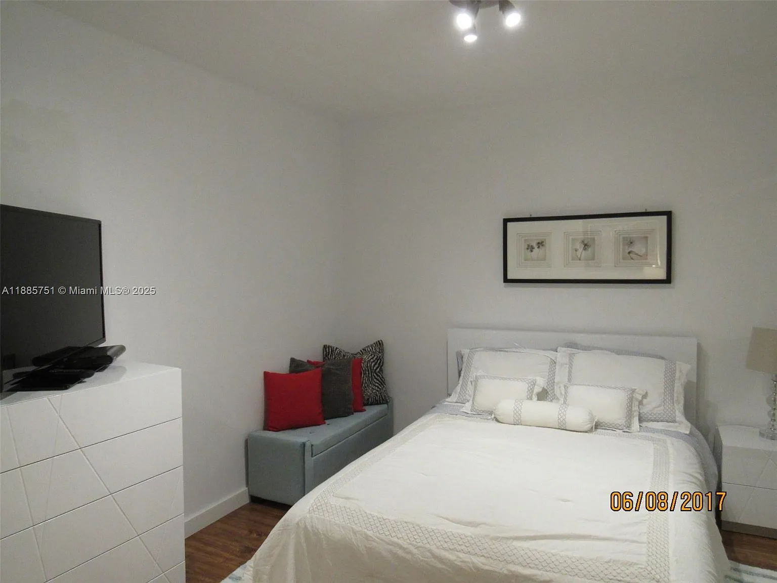 Beach Club Two Condo — Photo 3