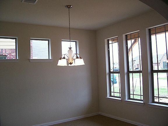 3rd image of 23623 Starbridge Lake Ln