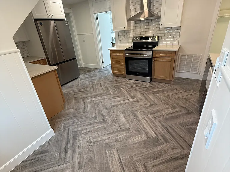 821 State St #3 — Photo 8